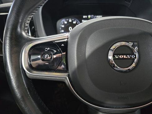 Used 2021 Volvo XC60 T8 Inscription Expression image 16