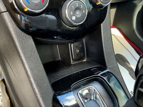 Used 2017 Chevrolet Sonic LT w/ Fun and Sun Package image 32