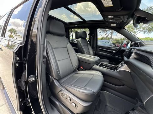 Used 2023 GMC Yukon XL Denali w/ Max Trailering Package RWD image 35