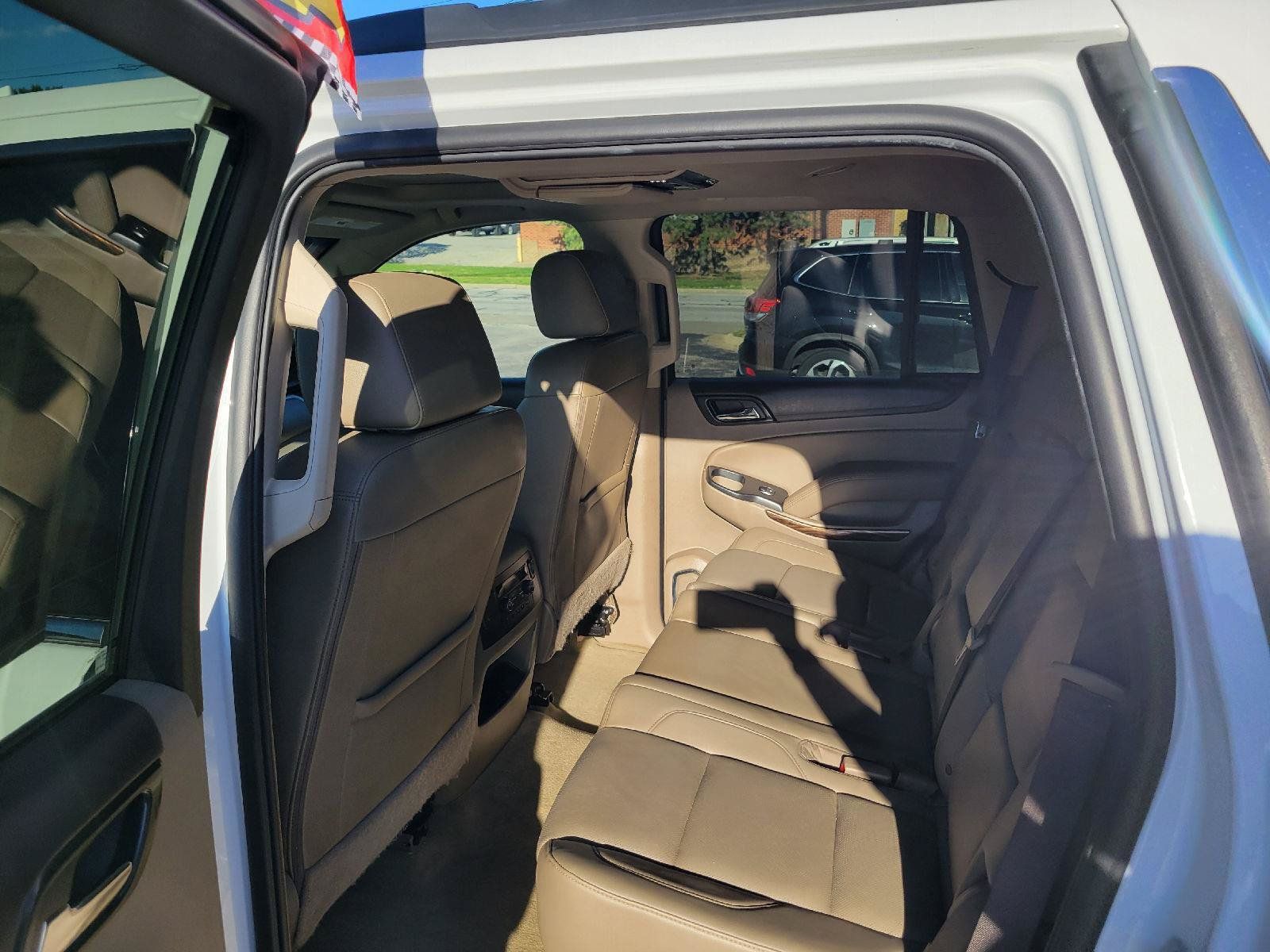 Used 2018 GMC Yukon SLT w/ Open Road Package AWD/4WD image 6