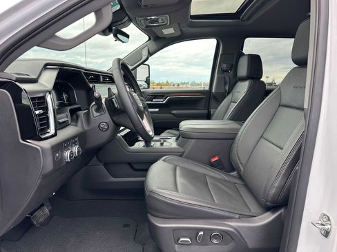 Used 2025 GMC Sierra 1500 Denali w/ Denali Reserve Package image 21