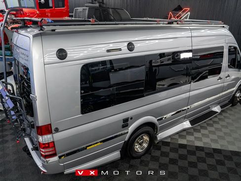 Used 2017 Mercedes-Benz Sprinter 3500 image 22