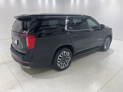 Used 2023 GMC Yukon Denali Ultimate image 4