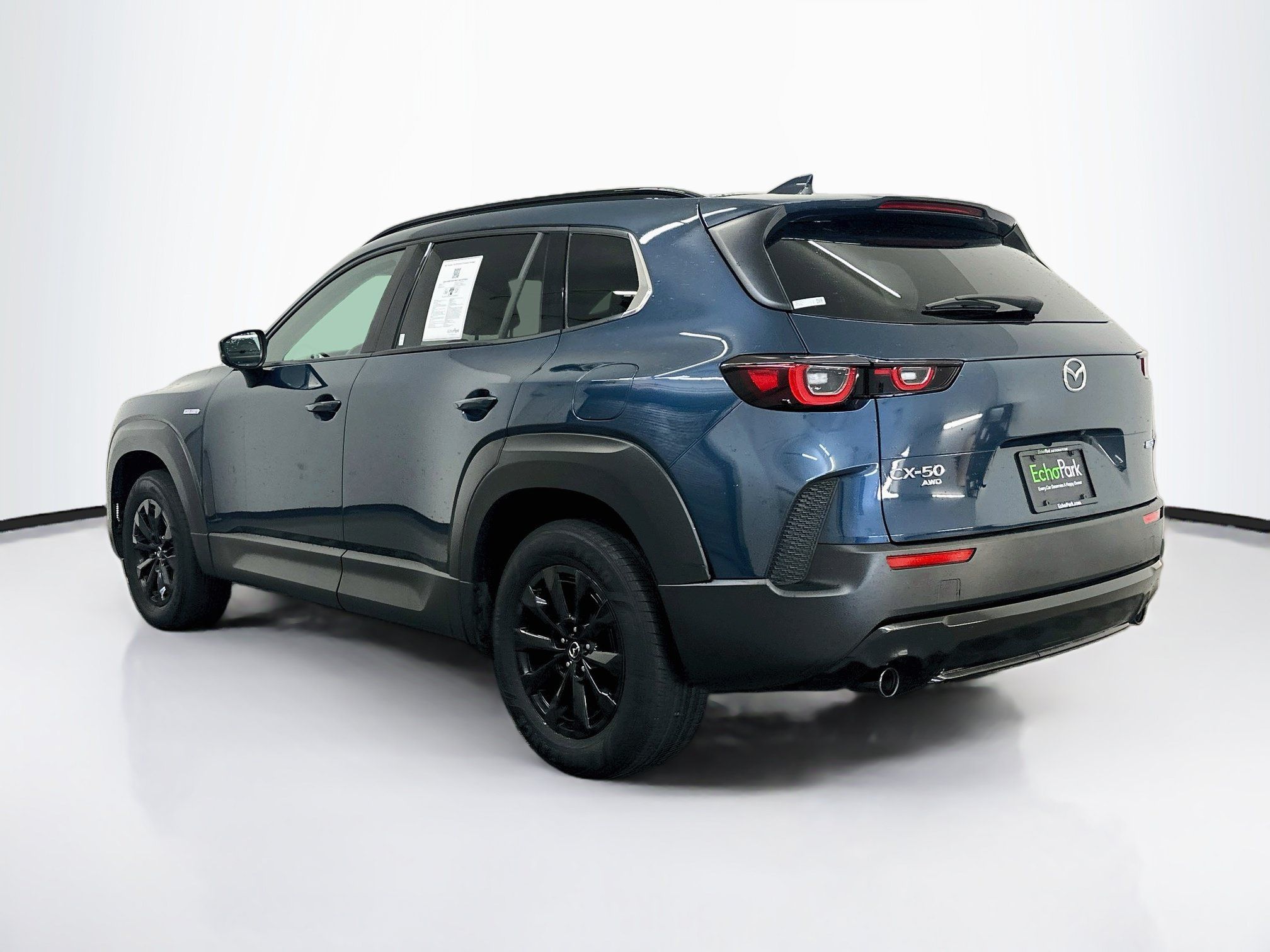 Used 2025 MAZDA CX-50 AWD 2.5 Hybrid w/ Premium Pkg image 5