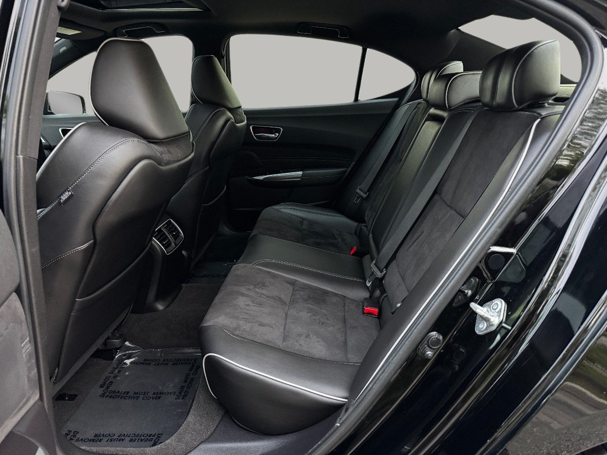 Used 2019 Acura TLX w/ Technology & A-SPEC Package FWD image 17
