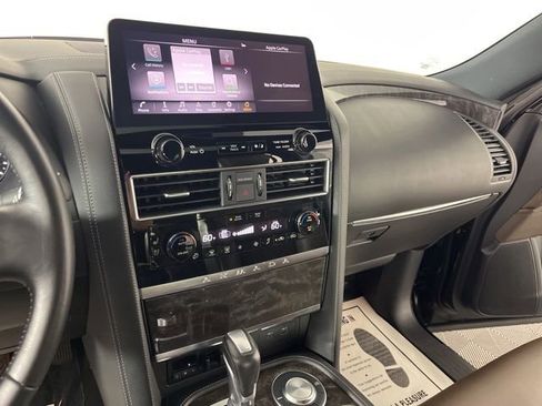 Used 2024 Nissan Armada Platinum w/ Captain's Chairs Package RWD image 24