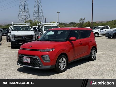 Used 2021 Kia Soul LX FWD image 1