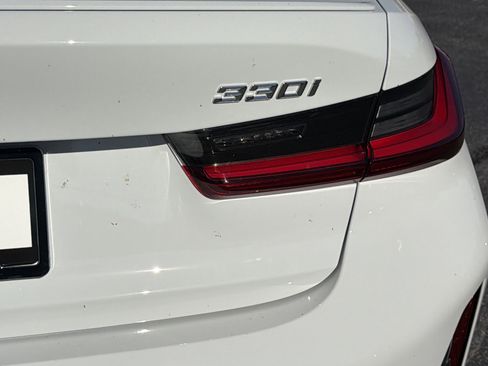 New 2026 BMW 330i Sedan w/ M Sport Package image 25