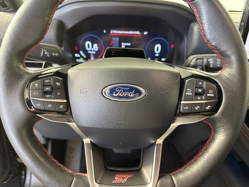 Certified 2025 Ford Explorer ST w/ Sun And Sound Package AWD/4WD image 28