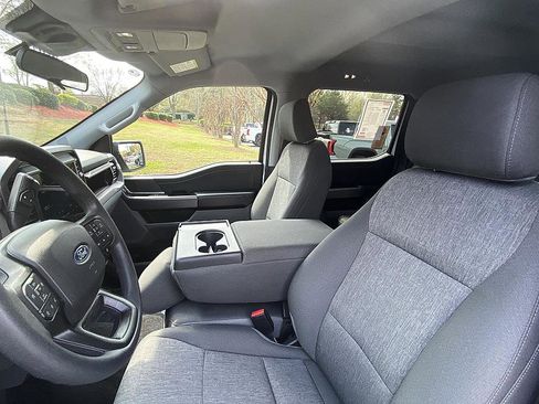 Used 2025 Ford F150 XLT image 11