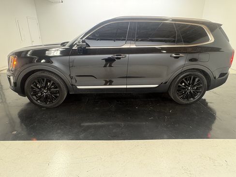 Used 2020 Kia Telluride SX w/ SX Prestige Package image 7