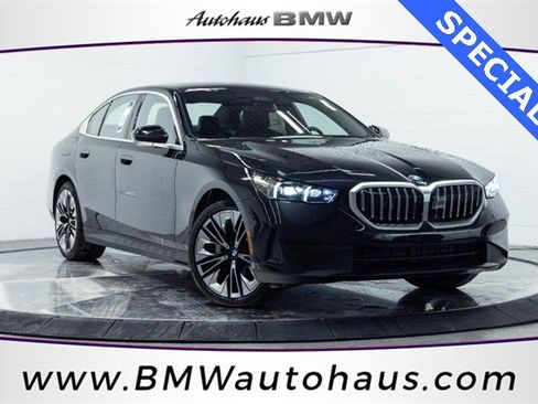 New 2026 BMW 530i xDrive image 1