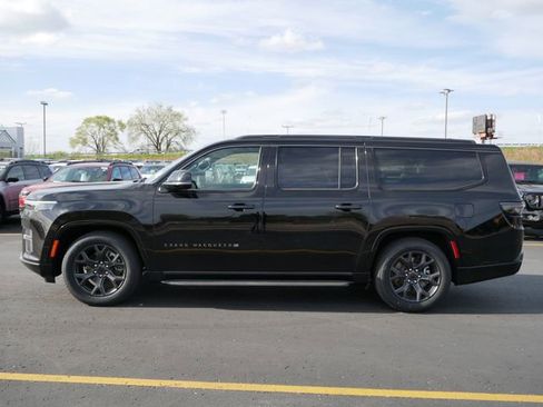 New 2026 Jeep Grand Wagoneer L Limited w/ Convenience Group I AWD/4WD image 4