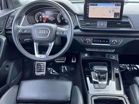 Used 2022 Audi SQ5 Premium Plus w/ Premium Plus Package image 15