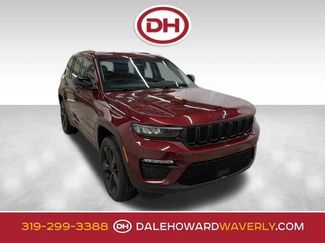 Used 2023 Jeep Grand Cherokee Limited w/ Black Appearance Package 360° Tour