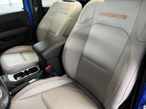 Used 2021 Jeep Gladiator Mojave w/ LED Lighting Group image 68