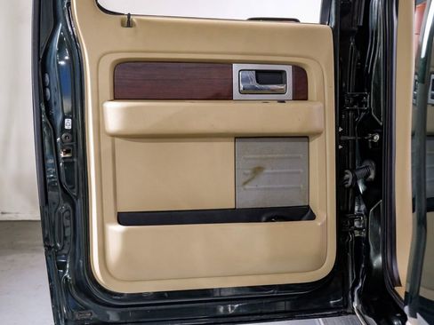 Used 2013 Ford F150 King Ranch w/ King Ranch Luxury Pkg image 35