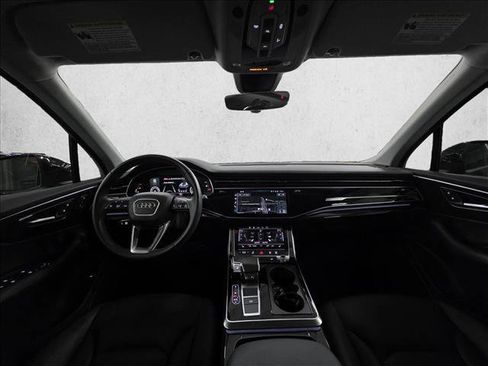 Used 2023 Audi Q7 2.0T Premium w/ Convenience Package image 17