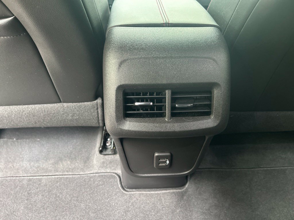 Used 2024 Chevrolet Equinox RS FWD image 30