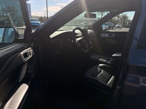 Used 2021 Ford Explorer ST w/ Equipment Group 401A image 7