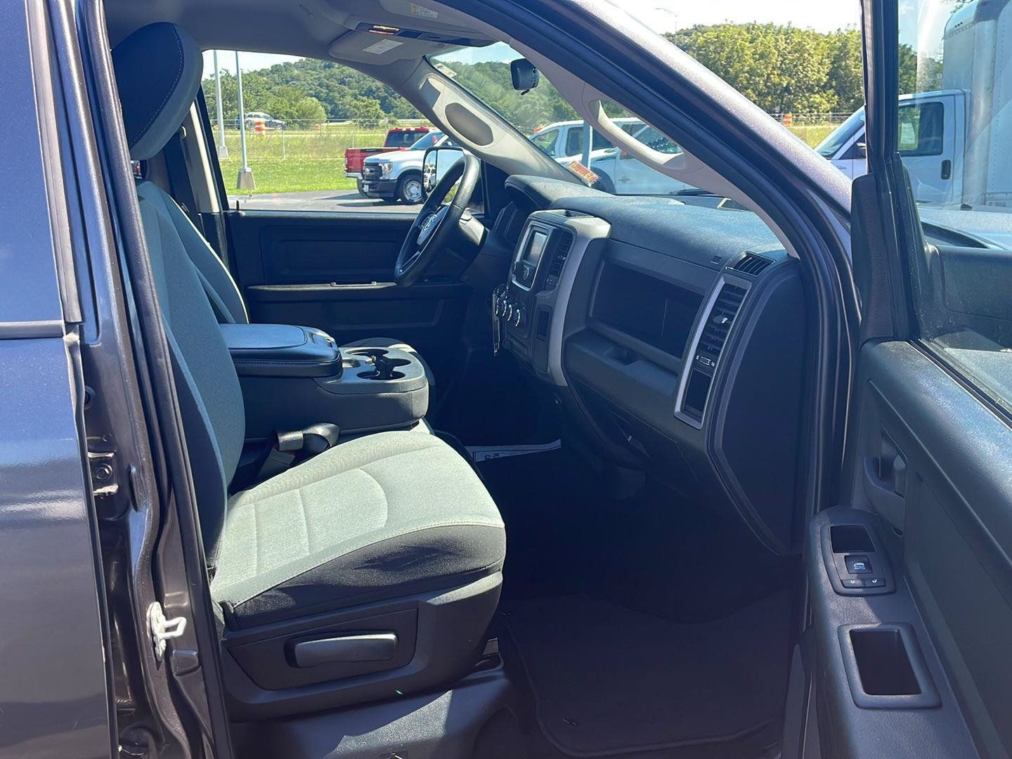 Used 2023 RAM 1500 Tradesman w/ Tradesman SXT Package AWD/4WD image 23