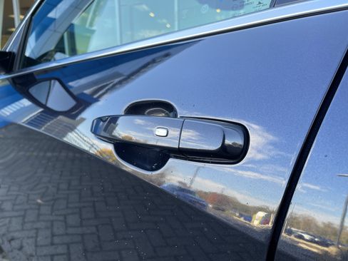 Used 2023 Chevrolet Malibu LT image 13