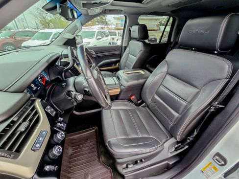 Used 2018 GMC Yukon Denali w/ Open Road Package image 32