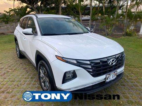 Used 2022 Hyundai Tucson Blue image 1