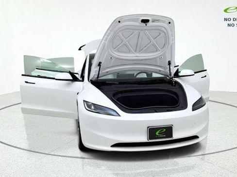 Used 2024 Tesla Model 3 Long Range RWD image 12