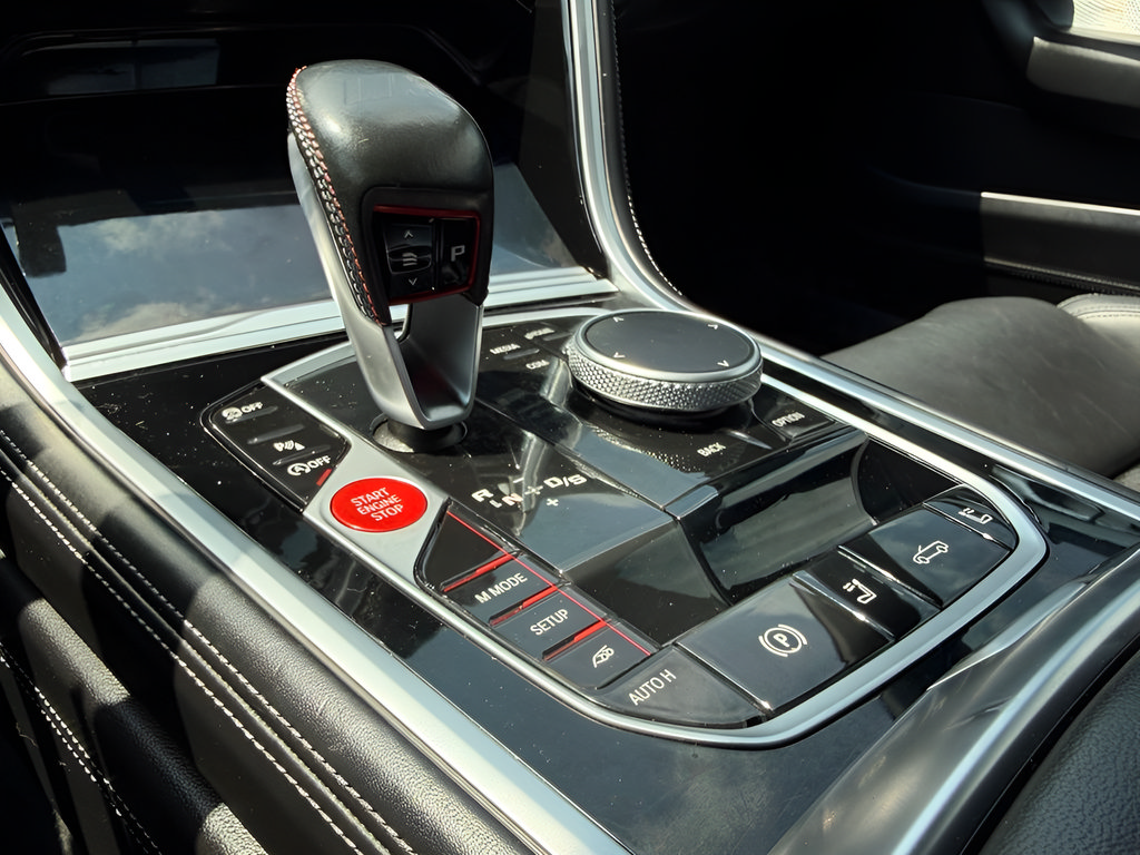 Used 2020 BMW M8 Convertible w/ M Carbon Exterior Package AWD/4WD image 47