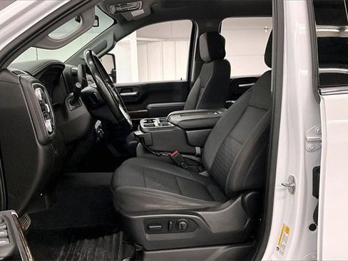 Used 2023 GMC Sierra 3500 SLE w/ SLE Value Package image 19