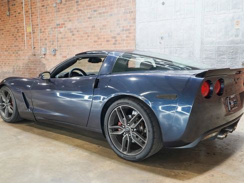 Used 2013 Chevrolet Corvette Coupe w/ Battery Protection Package RWD image 9