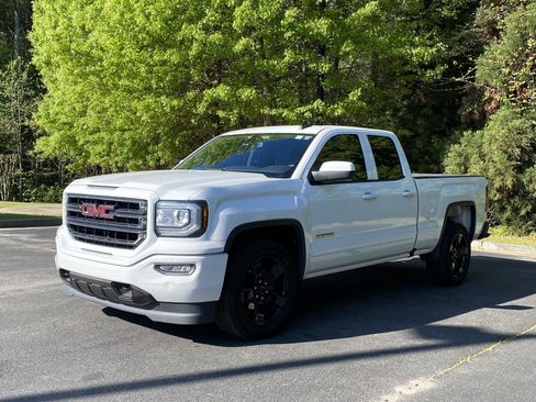 Used 2019 GMC Sierra 1500 Limited w/ Elevation Edition image 5