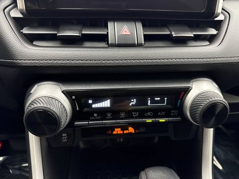 Used 2023 Toyota RAV4 LE FWD image 28