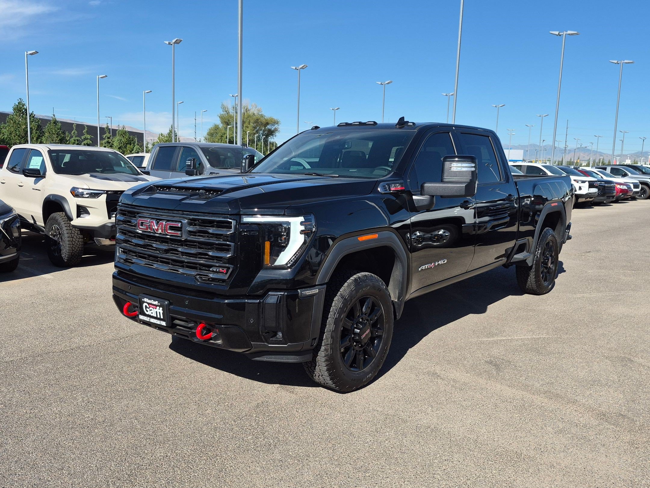 Used 2026 GMC Sierra 2500 AT4 AWD/4WD image 8