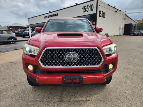 Used 2016 Toyota Tacoma TRD Sport w/ Towing Package image 8
