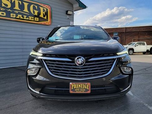 Used 2022 Buick Enclave Premium image 2