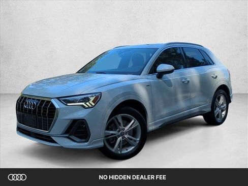 Used 2020 Audi Q3 2.0T Premium Plus w/ Premium Plus Package AWD/4WD image 1