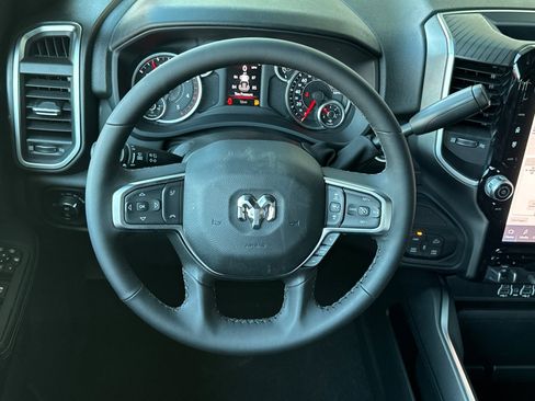 New 2026 RAM 2500 Big Horn AWD/4WD image 13