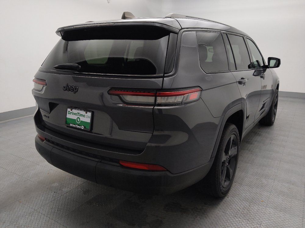 Used 2023 Jeep Grand Cherokee L Laredo AWD/4WD image 7
