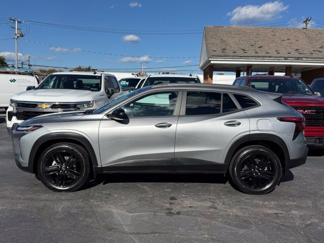 Used 2024 Chevrolet Trax ACTIV w/ Driver Confidence Package FWD image 4