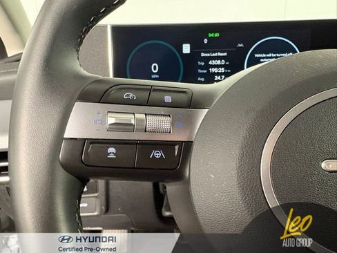 Used 2025 Hyundai Sonata SEL FWD image 19