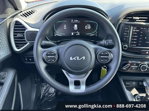 Certified 2023 Kia Soul LX w/ Option Group 015 FWD image 11
