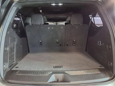 Used 2021 Chevrolet Suburban High Country AWD/4WD image 6