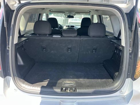 Used 2019 Kia Soul + FWD image 5