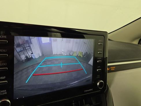 Used 2021 Toyota Corolla LE w/ LE Premium Package FWD image 18