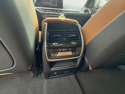 New 2026 BMW X5 xDrive50e image 20
