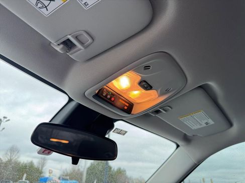 Used 2024 Chevrolet TrailBlazer LS w/ LS Convenience Package image 23