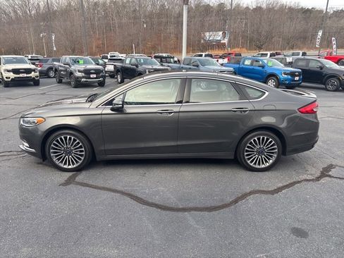 Used 2017 Ford Fusion Titanium image 2