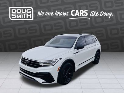 Used 2023 Volkswagen Tiguan SE R-Line